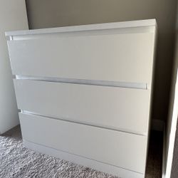 Ikea 3-drawer Dresser 