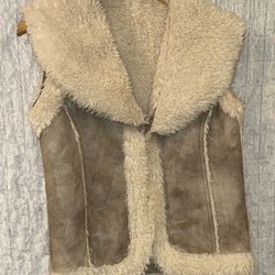 Cejon: Sherpa Style Faux Suede Vest, Women's Size Small