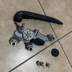 Lexus Ct200h OEM Rear Windshield Wiper Motor 