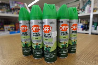 4 oz OFF! Deep Woods Dry Personal Bug Spray