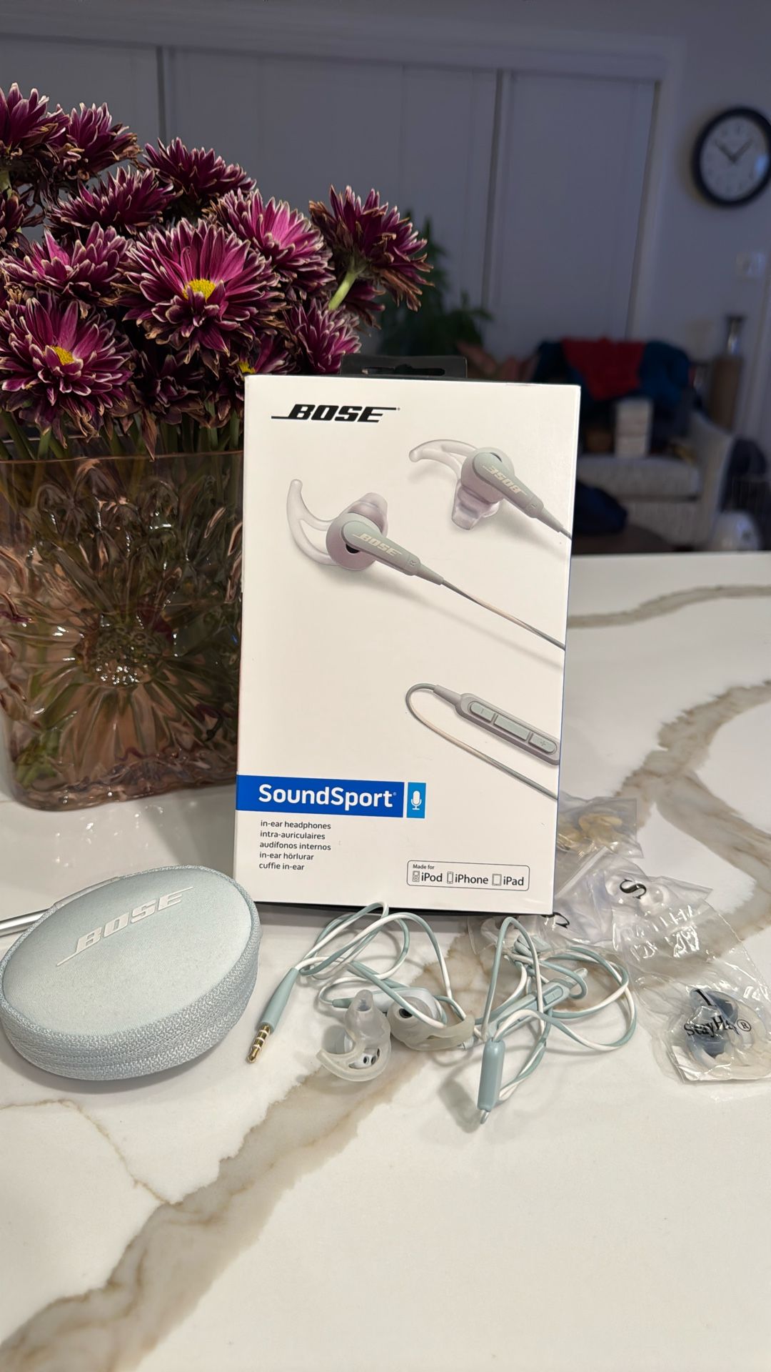 Bose SoundSport In Ear Headphones For iPod, iPhone & iPad