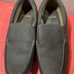 George mens size 12 memory foam brown slip on loafer shoes - gently used