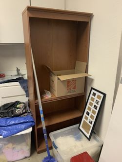 Bookshelf 