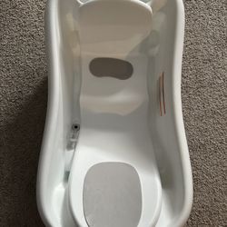 Newborn-to-Toddler Tub with Sling