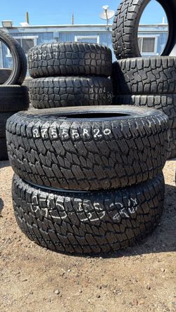Par 
275//55//20
Ceat AT 
99% de vida 
Dot 25 all 2 tires