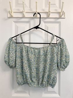 Floral Off-shoulder Top
