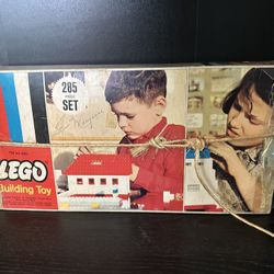 Vintage LEGO No. 285 Set Original Box Containers Pieces w/original box