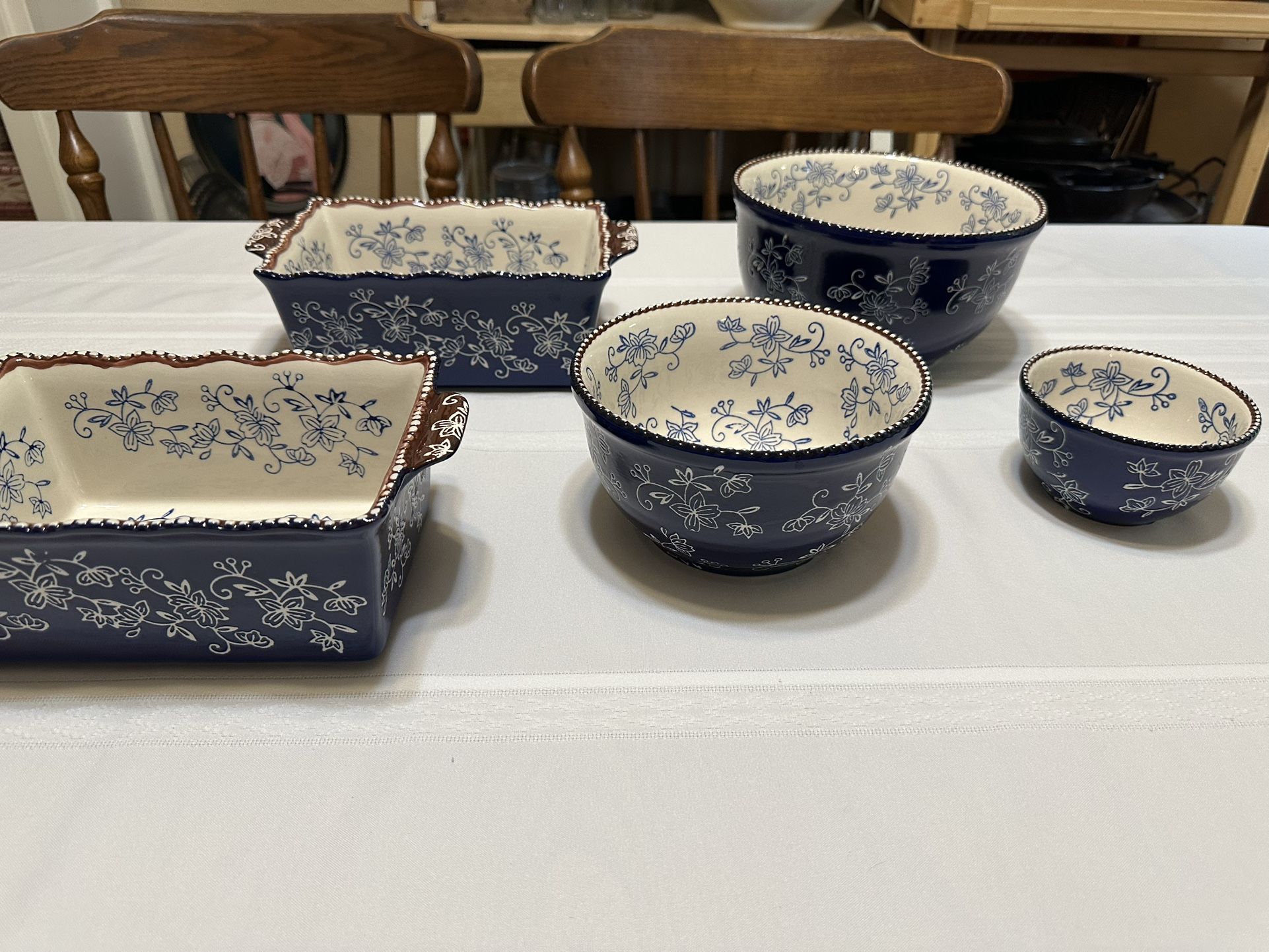 Temptations By Tara Floral Lace Dish Set