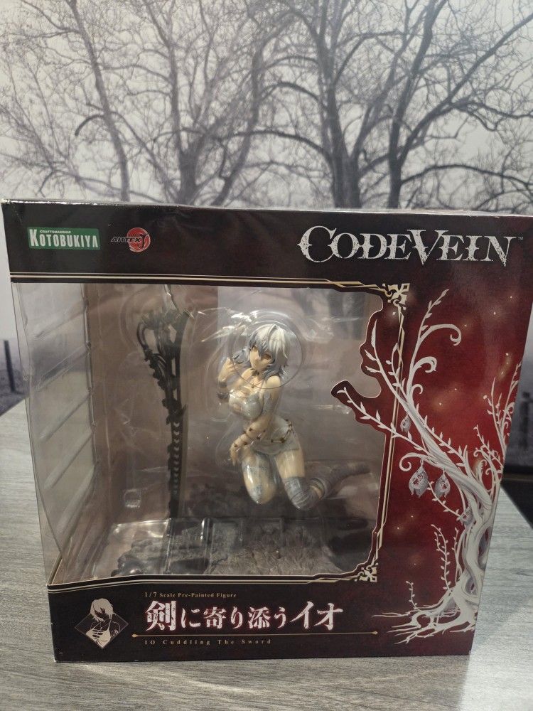 Ktobukiya Code Vein "10 Cuddling The Sword"