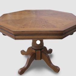 Poker/Roullette/Craps/Dining Table 