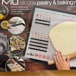Miu silicone pastry and baking mats 3 piece set