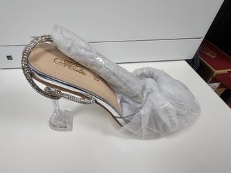 Women Shoes. New In Box