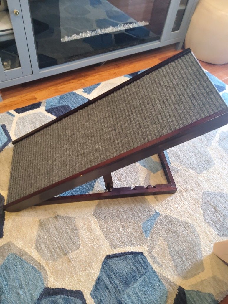 Alpha Paw Wood Pet Ramp