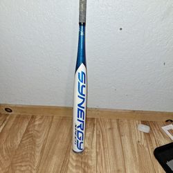 Easton Synergy Speed -10