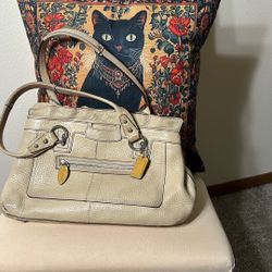 Coach Purse Handbag Pebbled Buttery Beige Leather