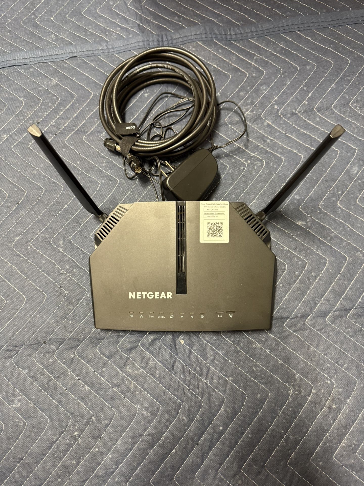 Netgear Wifi Router+Modem