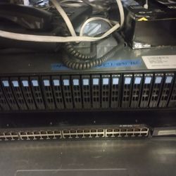 Server Storage Area Network Cybernetics ISan 3224 