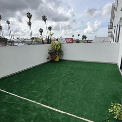 Artificial Turf Grass (rich ivy green)
