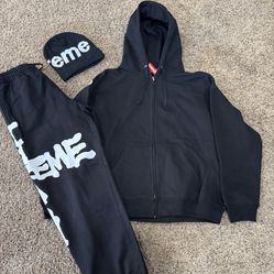 Supreme Hoodie 