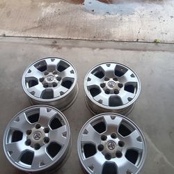 4 Rines Para Toyota Tacoma 20006