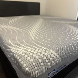 SEALY king Mattress