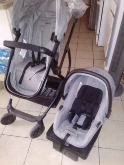 Car Seat And Stroller 