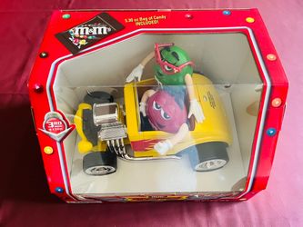M&M vintage Car