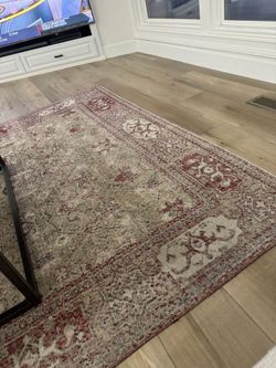 $1200 Restoration hardware Persian Rug 8x12
