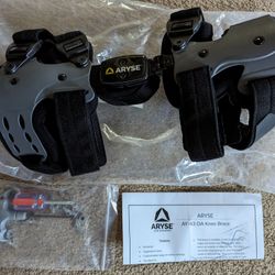 ARYSE Universal Knee Brace 