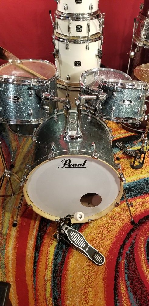 Drum Set Pearl 5pc Complete Set 