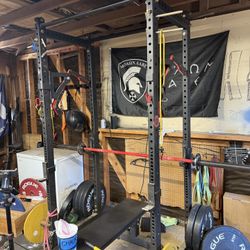 Squat Rack & Lifting Platform