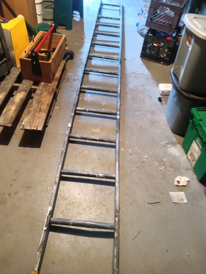 Aluminum Ladder 