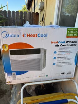 Midea 23,200 BTU AC/HEATER UNIT