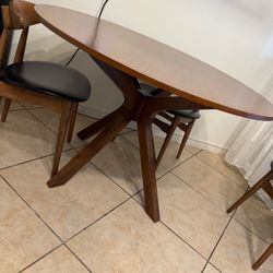 Round Dining Table Set