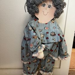 Classic Granny Doll,28” Wood.  S.W.Arl