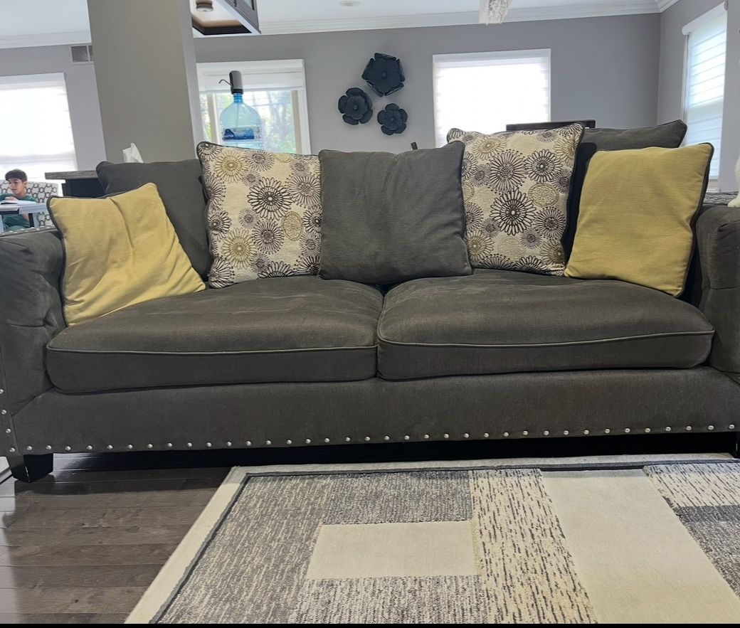 Living Room Furniture 