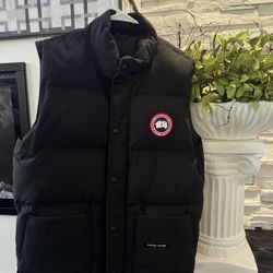 Canada Goose Vest