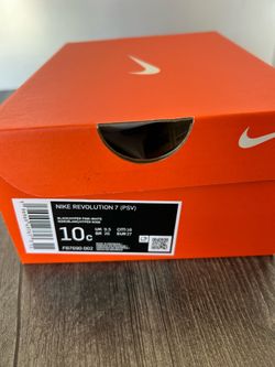 Kids Nike Revolution 7 size 10C