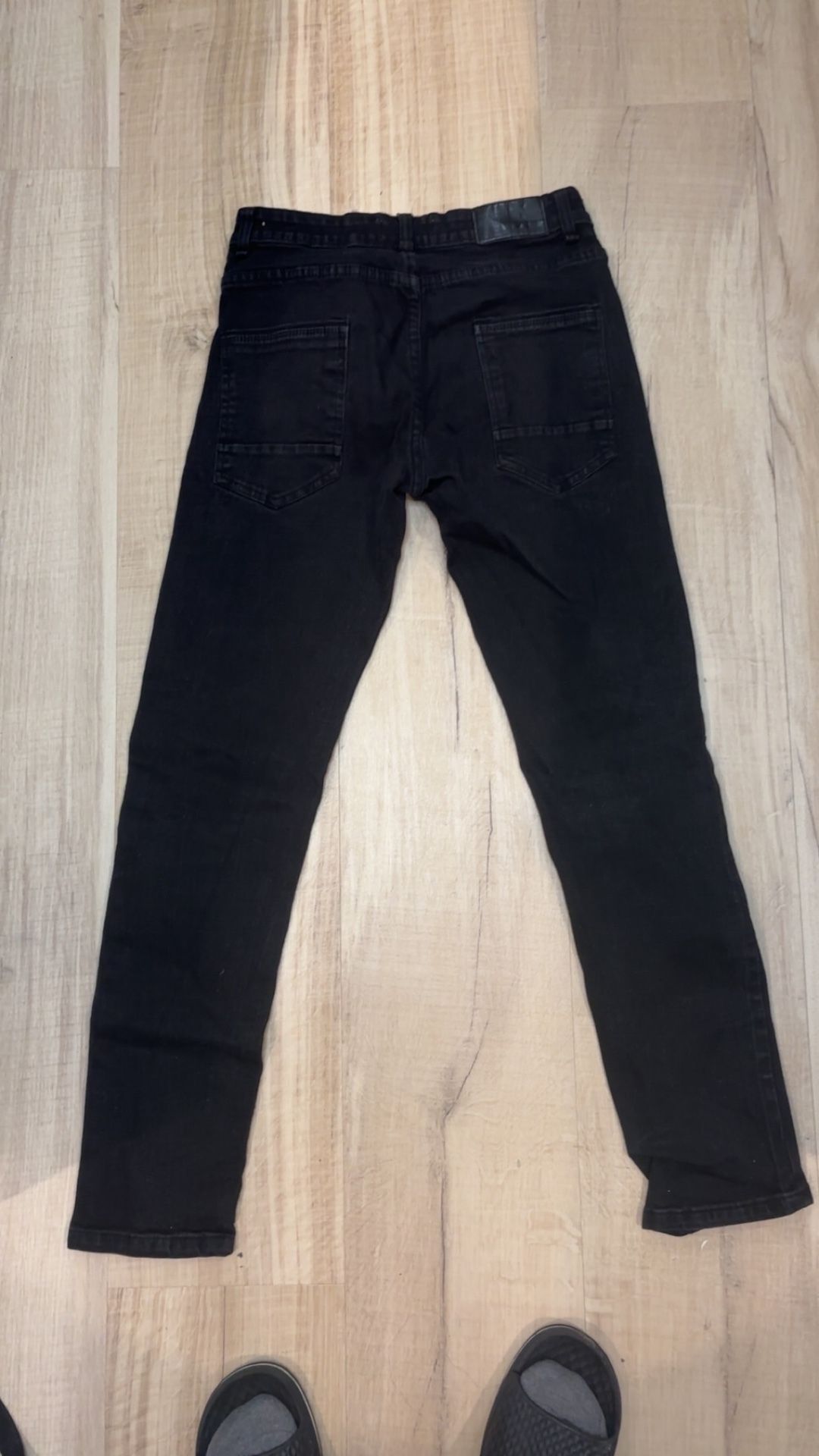 Slim Straight Black Jeans (32x30)
