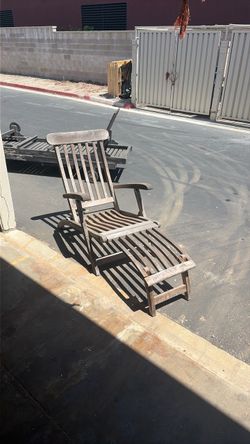 Wooden Captains Chair