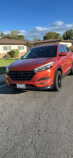 Hyundai tuscon