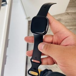 Fit Bit 4 Watch