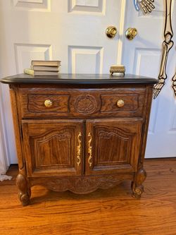 Vintage Stanley Furniture Solid Oak Accent Cabinet / Nightstand