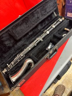 Selmer Bundy BASS Clarinet with New Mouthpiece and Reeds $600 Firm