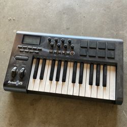 Axiom 25 Dj Keyboard