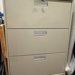 HON 3 Drawer Lateral Locking File Cabinet