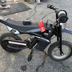 Razor MX125 Dirt Bike  