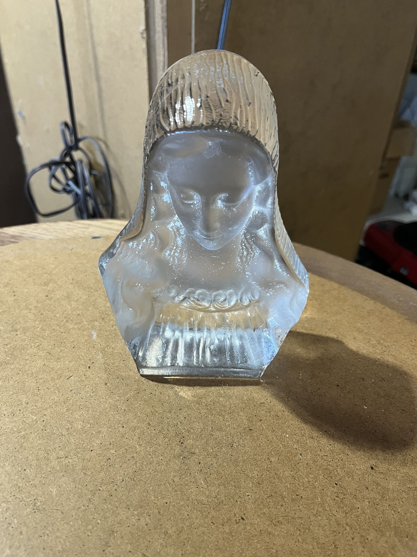 Vintage VIKING GLASS VIRGIN MARY / MADONNA BUST Frosted & Clear Glass 6.75" Tall