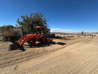 Tractor