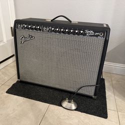 Fender Twin Reverb 65 Re-issue